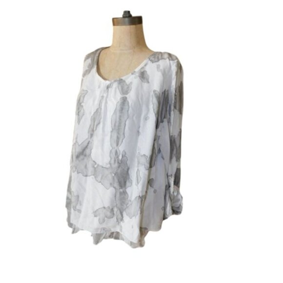 Feratelli Size M Medium Artsy Flowy Vented Back Blouse Top - Picture 2 of 3